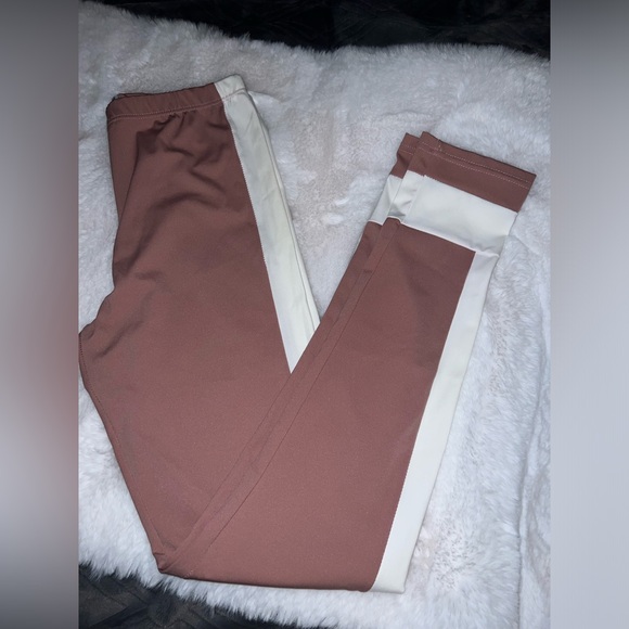 NWOT Forever 21 2pc Activewear set - Picture 3 of 10